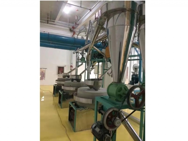 單機(jī)石磨設(shè)備使用長(zhǎng)時(shí)間后如何維護(hù)？